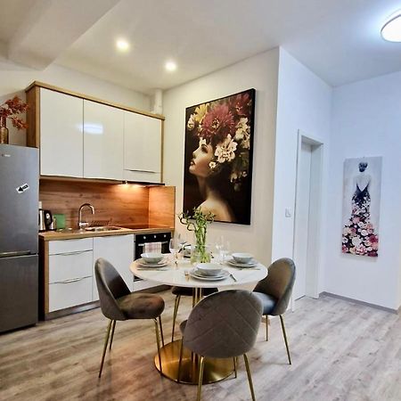 Ljubljana Central Cozy Apartment W Free Parking Exterior foto